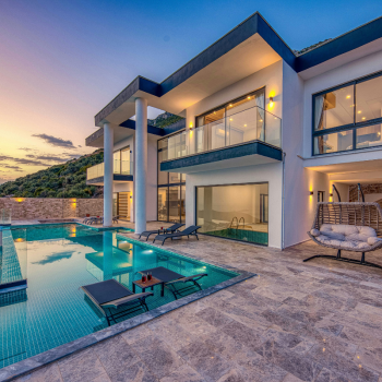 Villa Holidays Reservation System